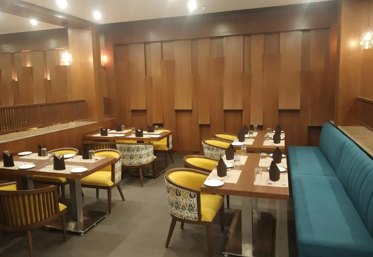 Hotel Shagun Chandigarh Zirakpur 3*,
