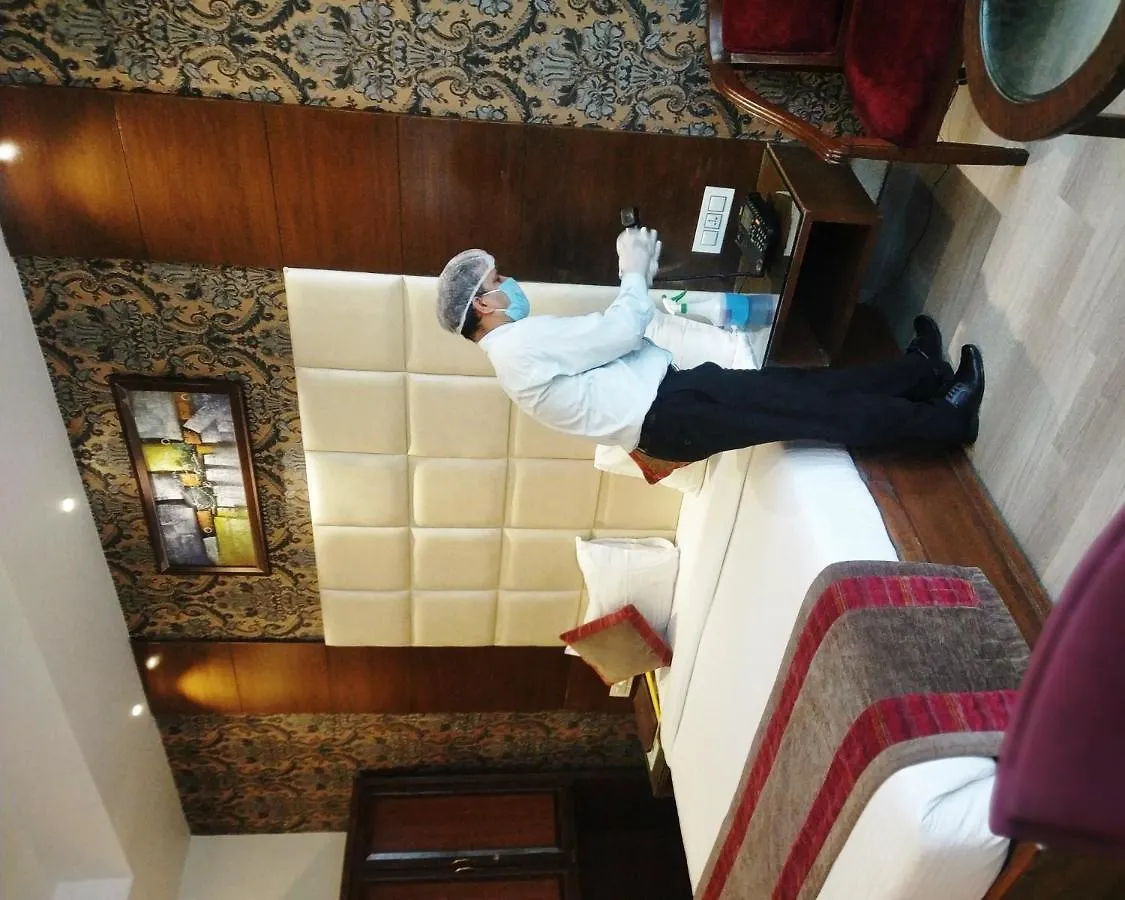 Hotel Shagun Chandigarh Zirakpur הודו