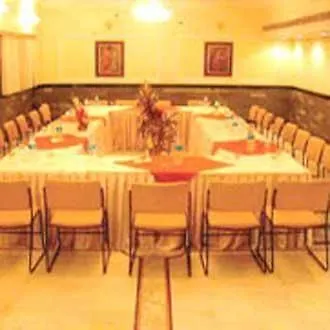 Hotel Shagun Chandigarh Zirakpur 3*,  הודו