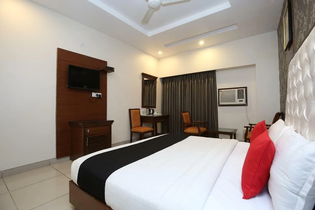 Hotel Shagun Chandigarh Zirakpur