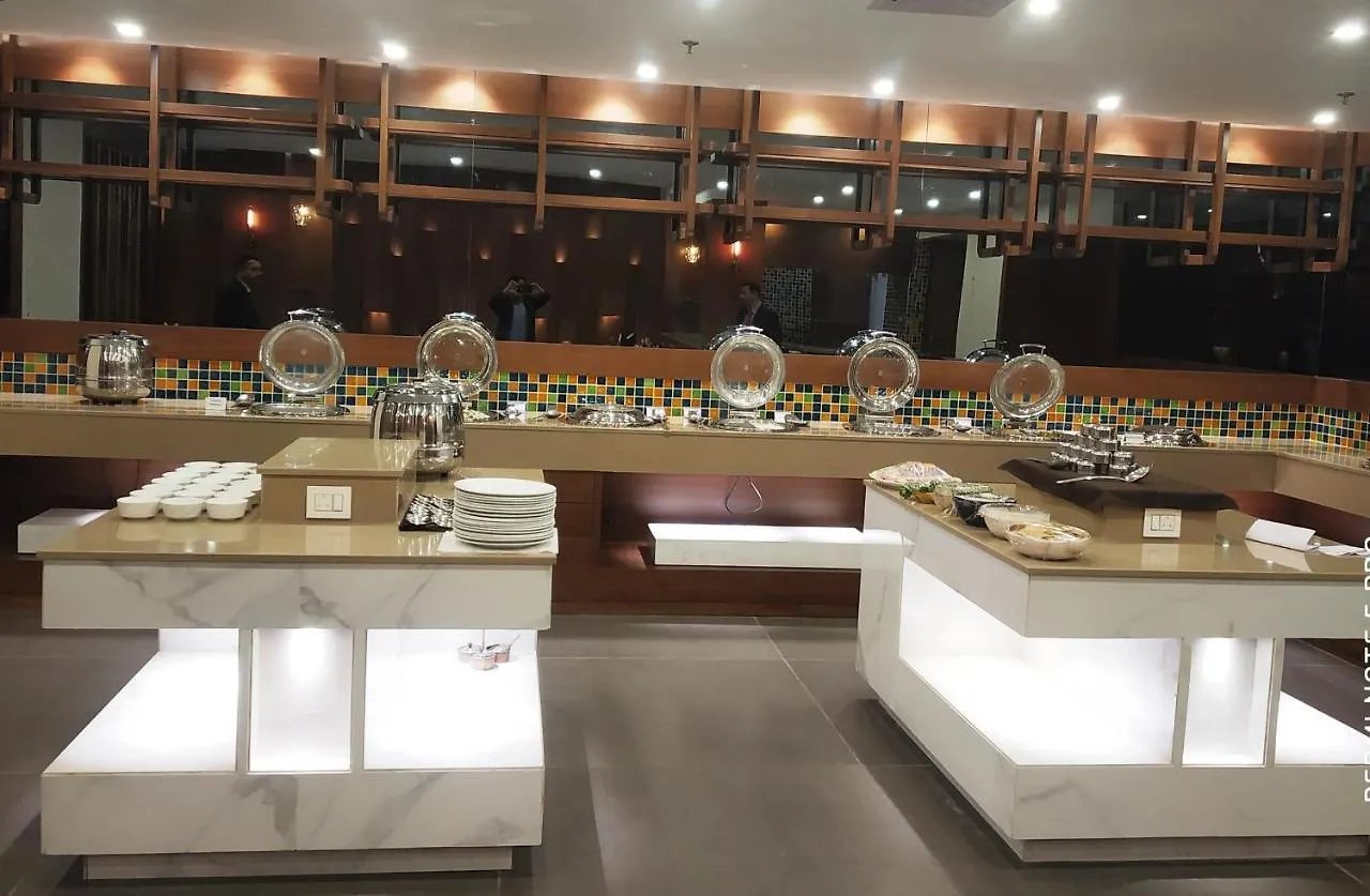 ***  Hotel Shagun Chandigarh Zirakpur הודו