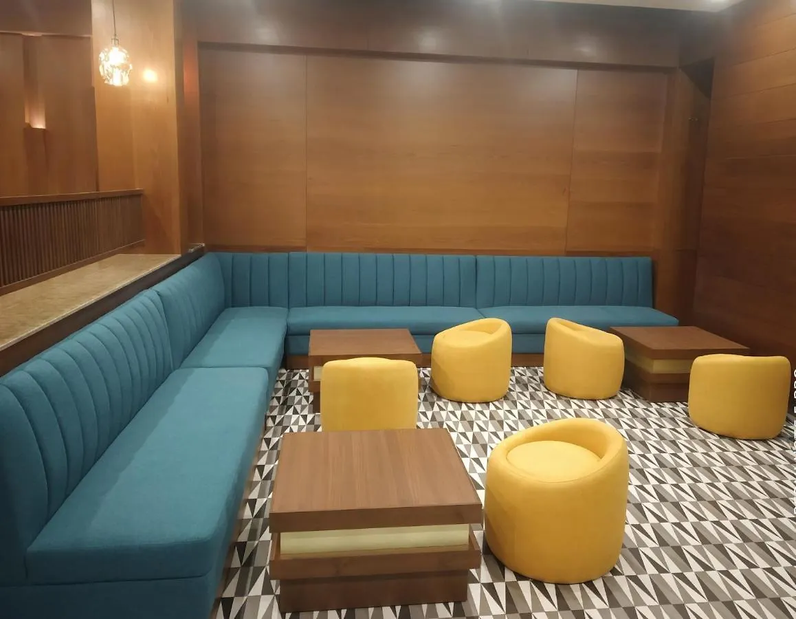 Hotel Shagun Chandigarh Zirakpur 3*,
